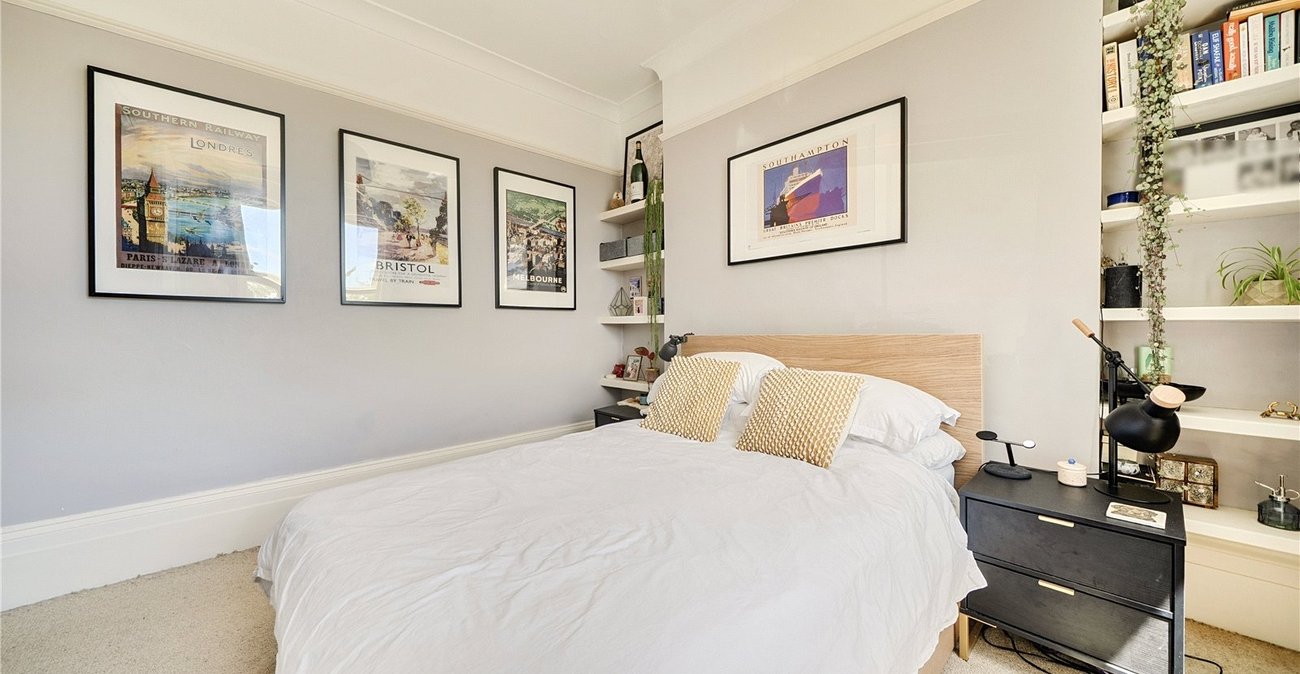 2 bedroom property for sale in Sydenham | Robinson Jackson