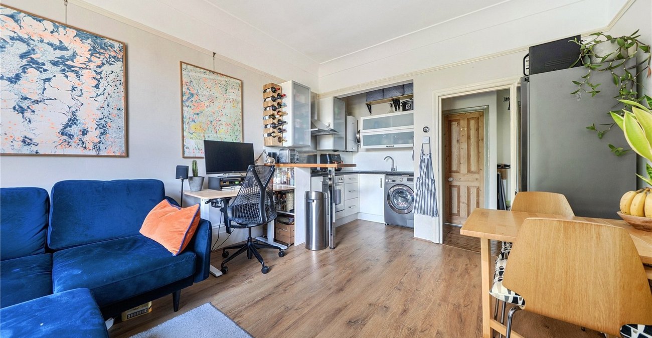 2 bedroom property for sale in Sydenham | Robinson Jackson
