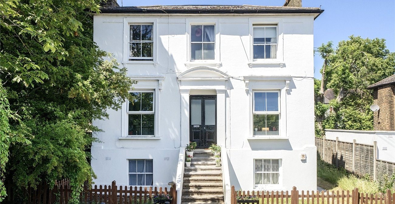 2 bedroom property for sale in Sydenham | Robinson Jackson