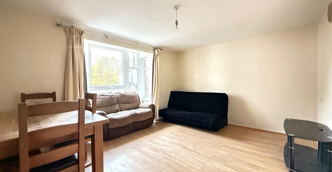 1 bedroom property for sale in London | Robinson Jackson