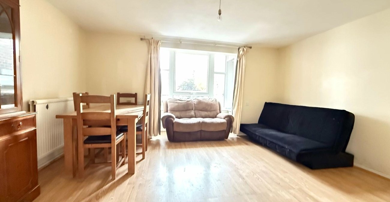 1 bedroom property for sale in London | Robinson Jackson