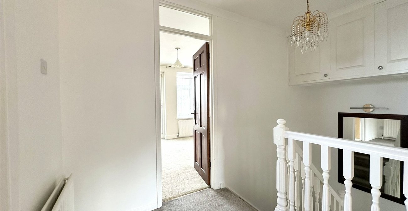 3 bedroom house for sale in Greenhithe | Robinson Jackson