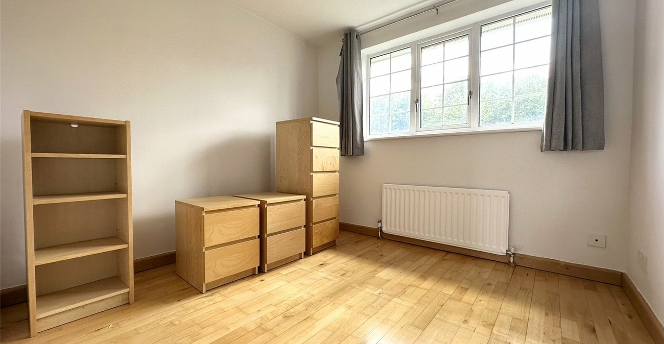 3 bedroom house for sale in Greenhithe | Robinson Jackson