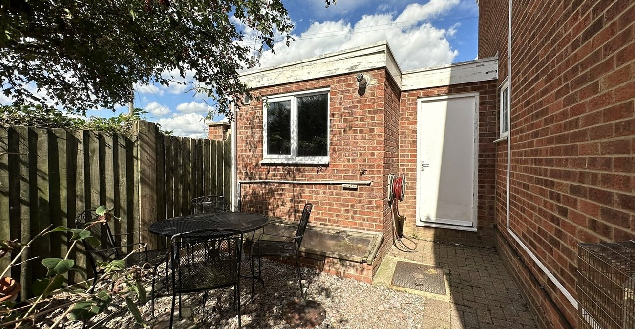 3 bedroom house for sale in Greenhithe | Robinson Jackson