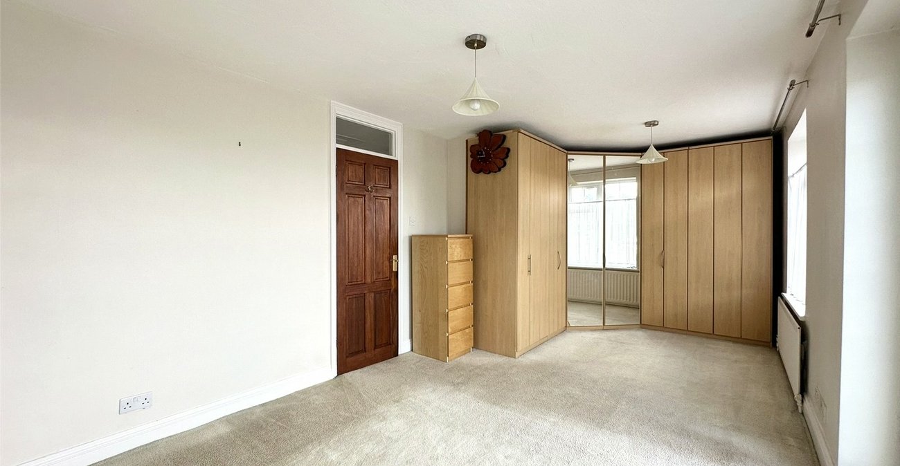 3 bedroom house for sale in Greenhithe | Robinson Jackson