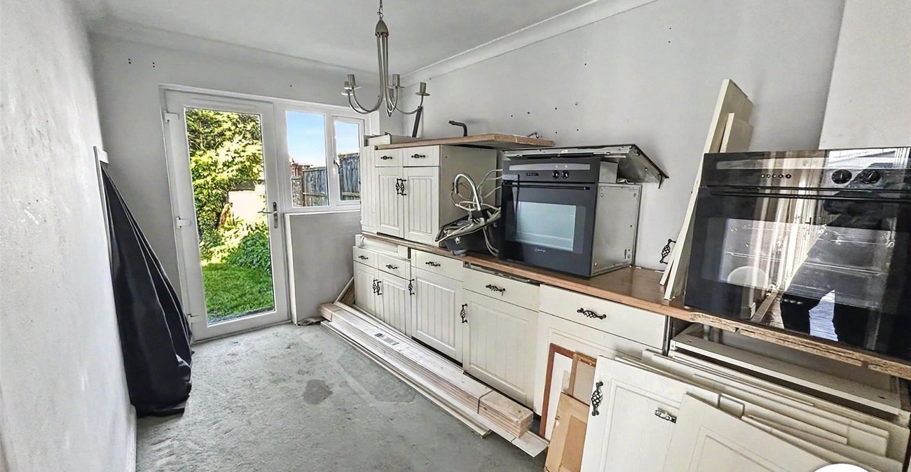 3 bedroom house for sale in Rochester | Robinson Michael & Jackson