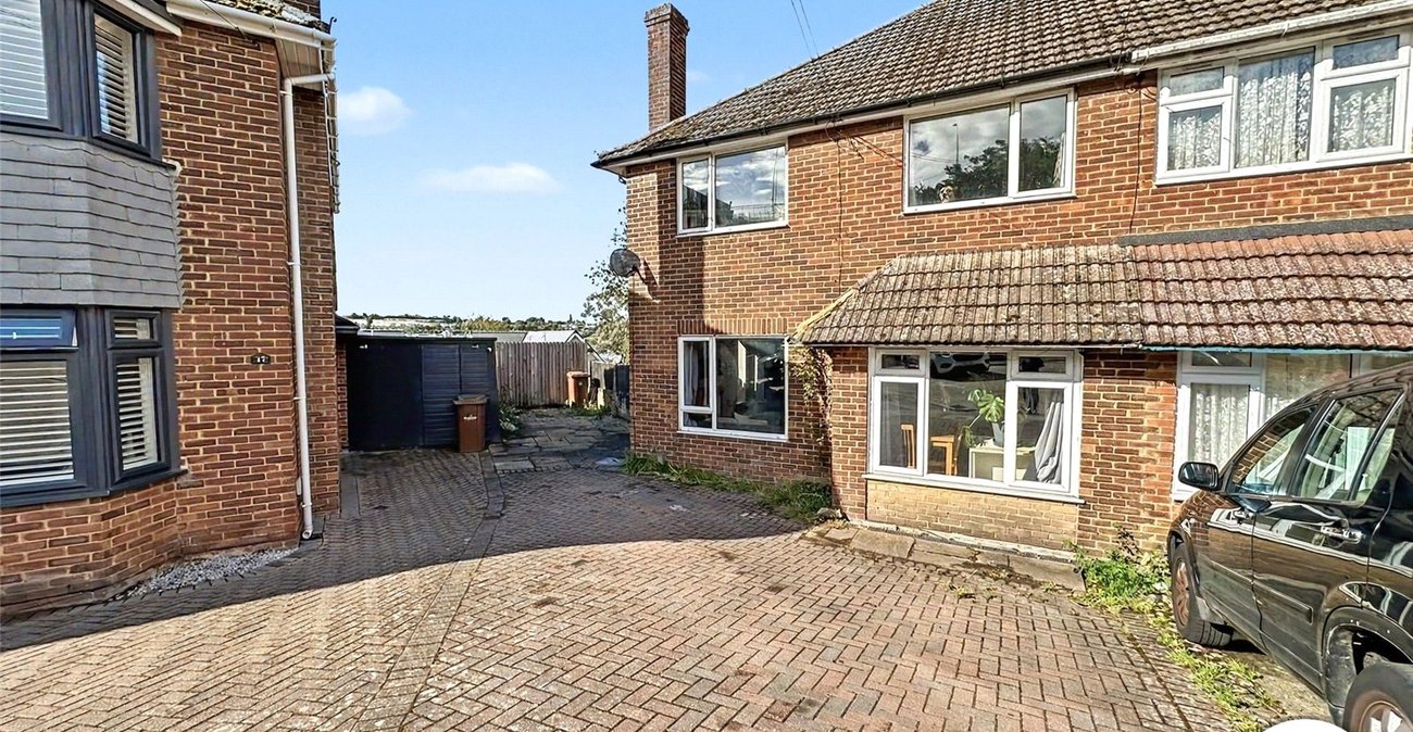 3 bedroom house for sale in Rochester | Robinson Michael & Jackson