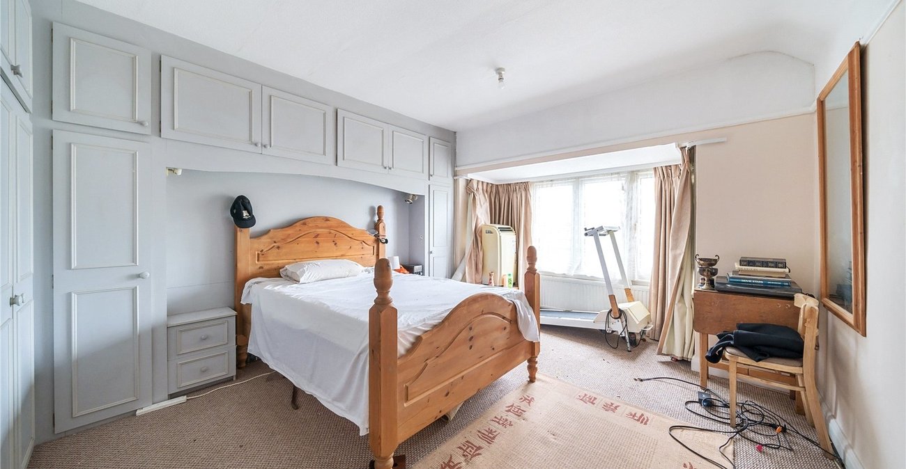4 bedroom house for sale in Beckenham | Robinson Jackson