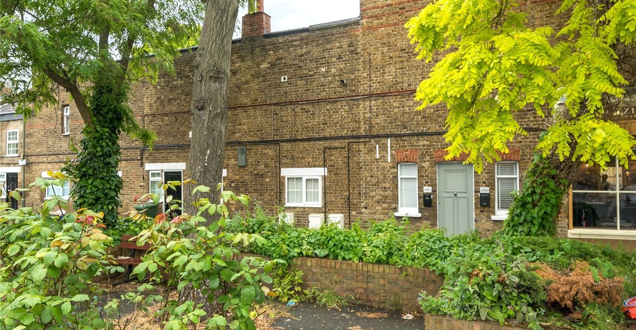 2 bedroom property for sale in Beckenham | Robinson Jackson
