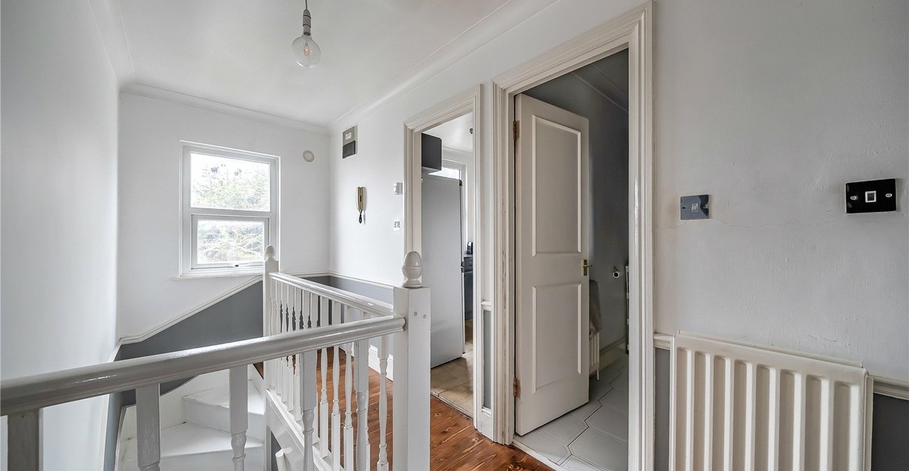 2 bedroom property for sale in Sydenham | Robinson Jackson