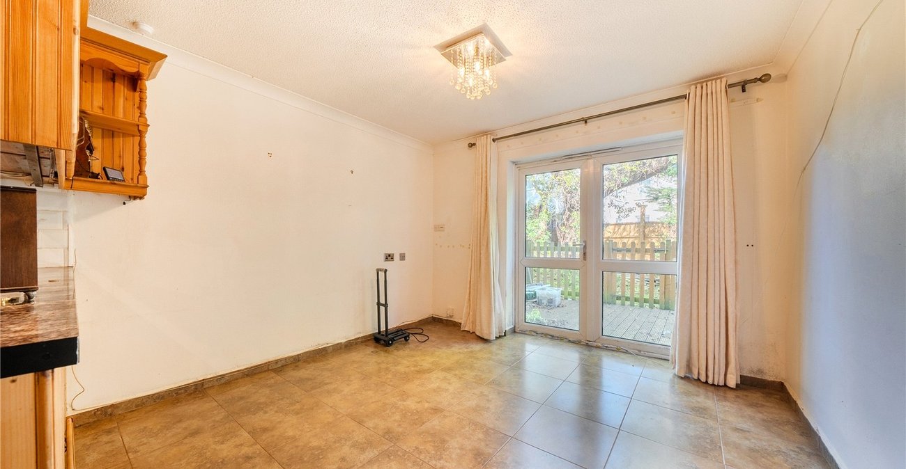 2 bedroom property for sale in Sydenham | Robinson Jackson
