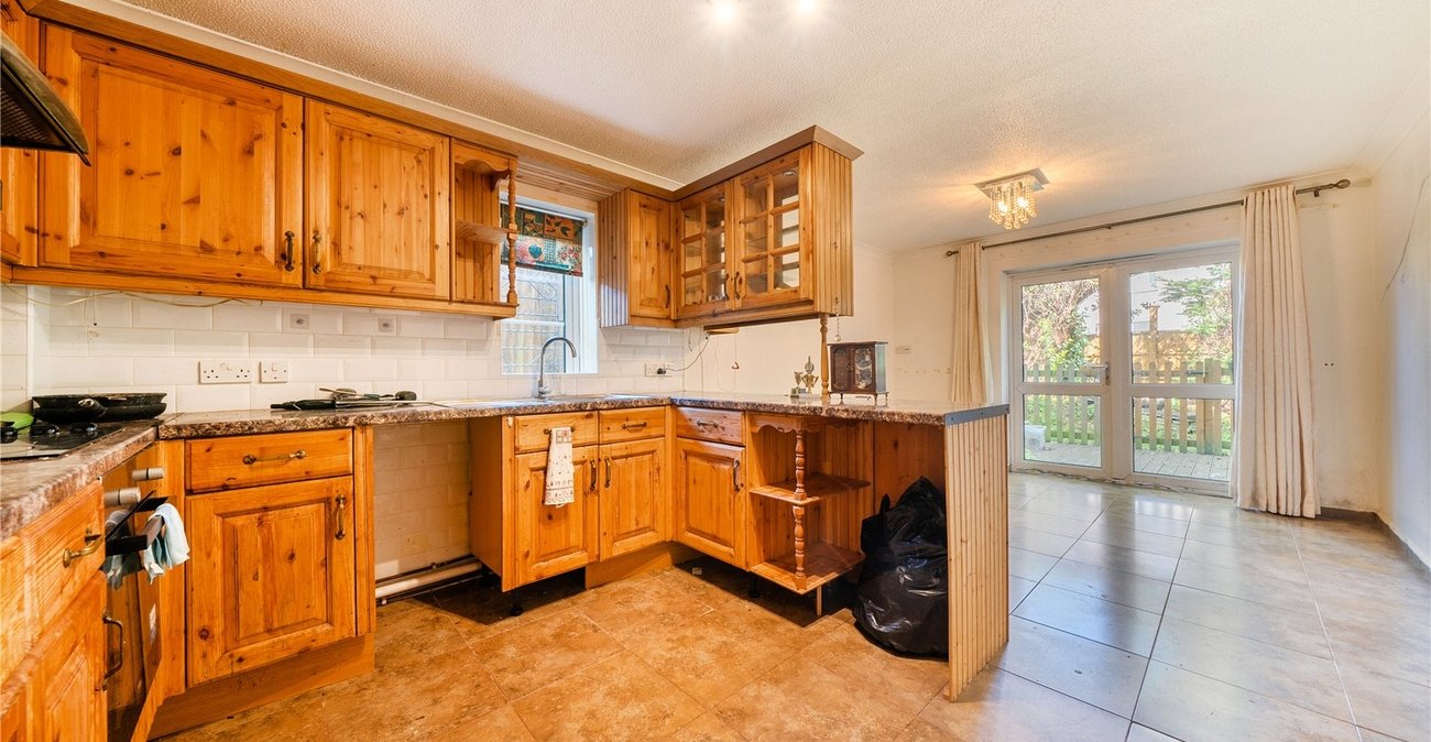 2 bedroom property for sale in Sydenham | Robinson Jackson