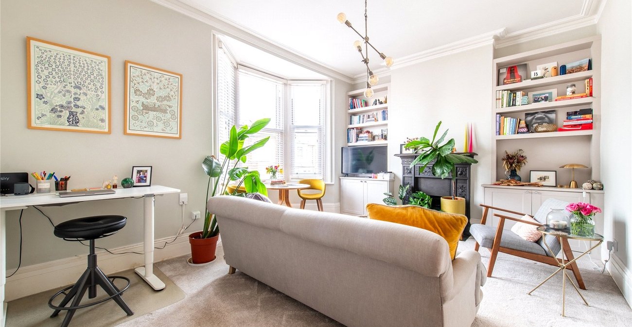 2 bedroom property for sale in Gravesend | Robinson Michael & Jackson