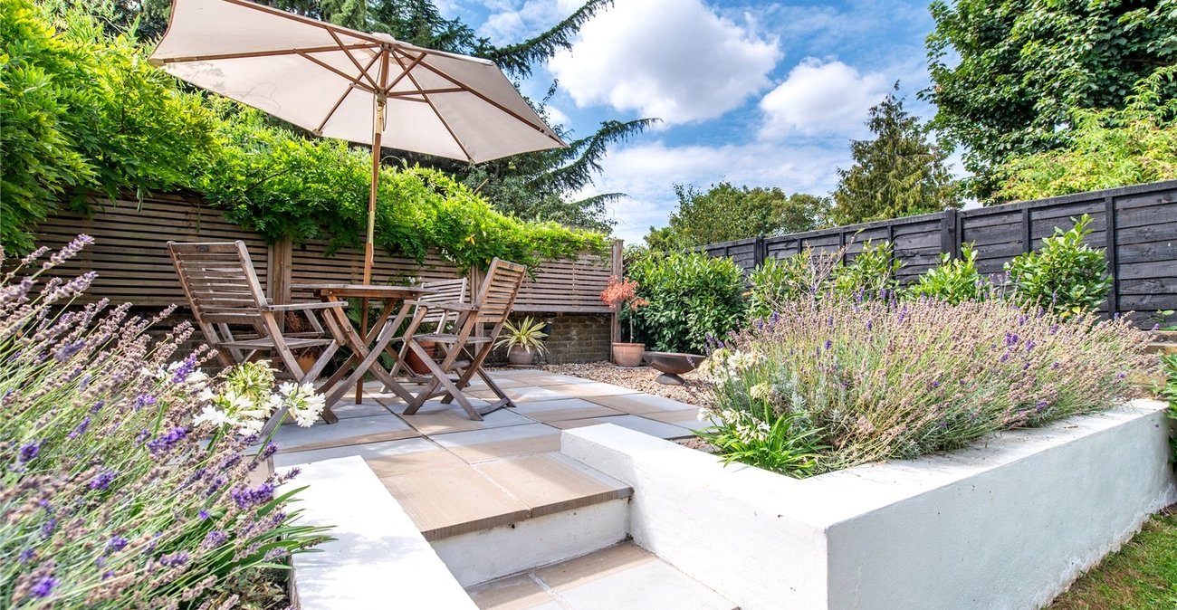 2 bedroom property for sale in Gravesend | Robinson Michael & Jackson