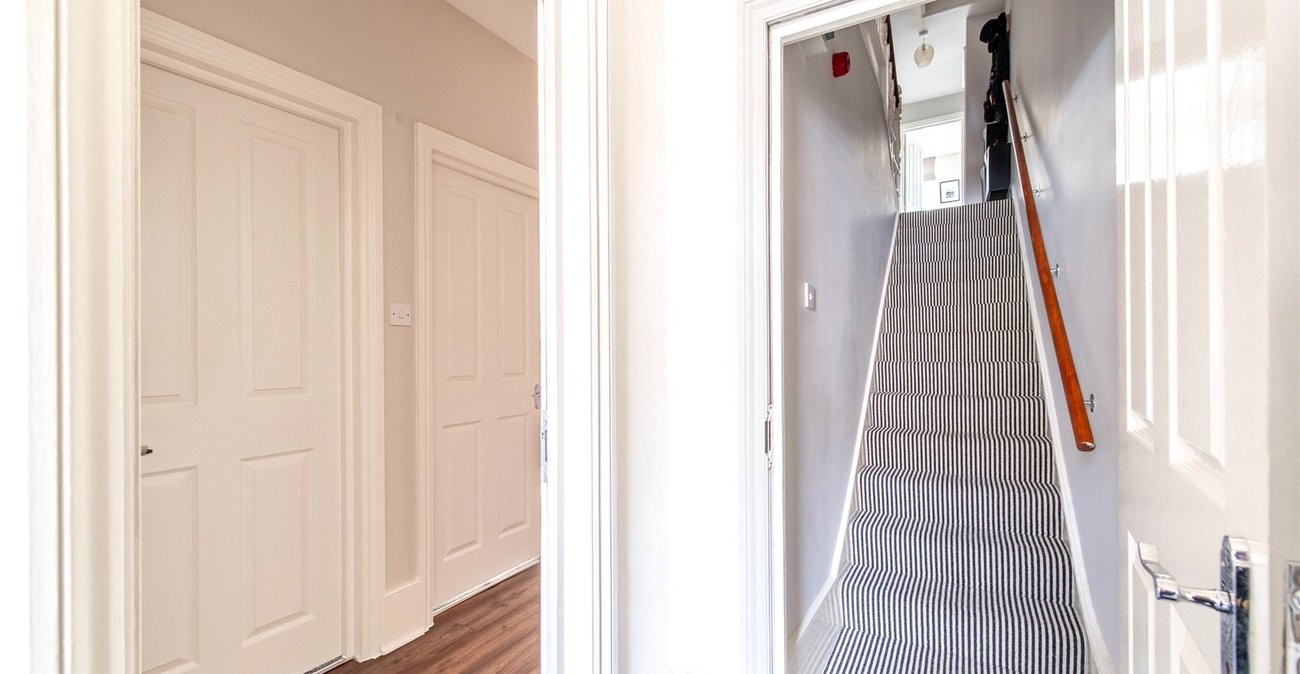 2 bedroom property for sale in Gravesend | Robinson Michael & Jackson