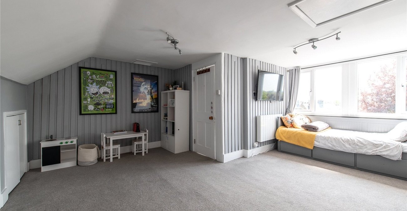 4 bedroom house for sale in Gravesend | Robinson Michael & Jackson