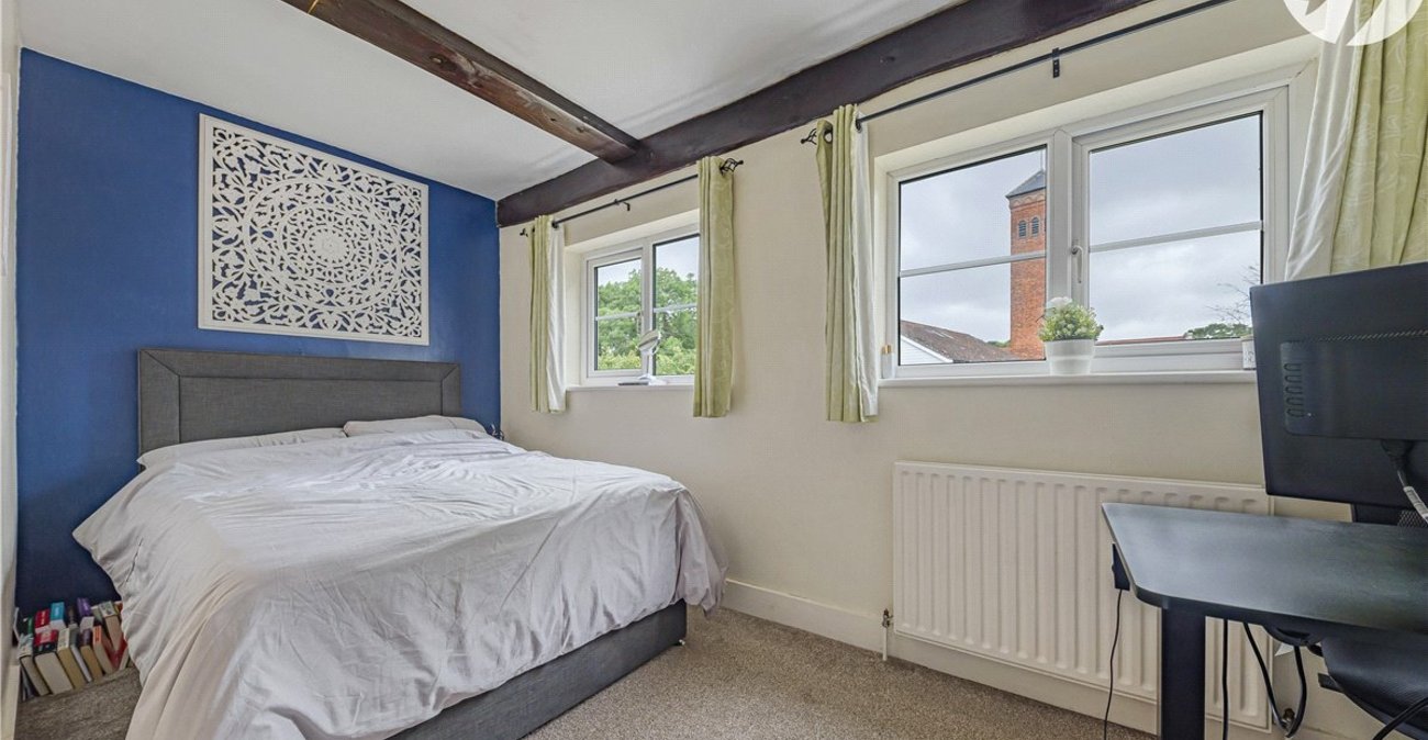 1 bedroom house for sale in St. Mary Cray | Robinson Jackson