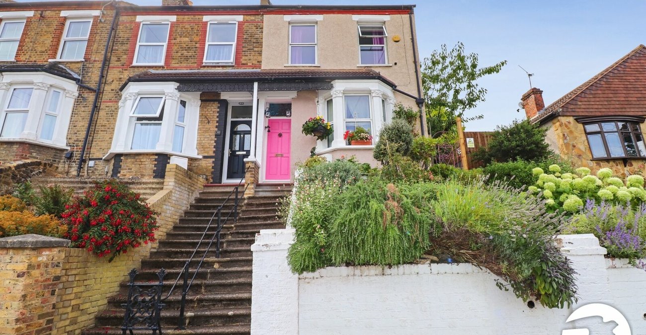 2 bedroom house for sale in Belvedere | Robinson Jackson