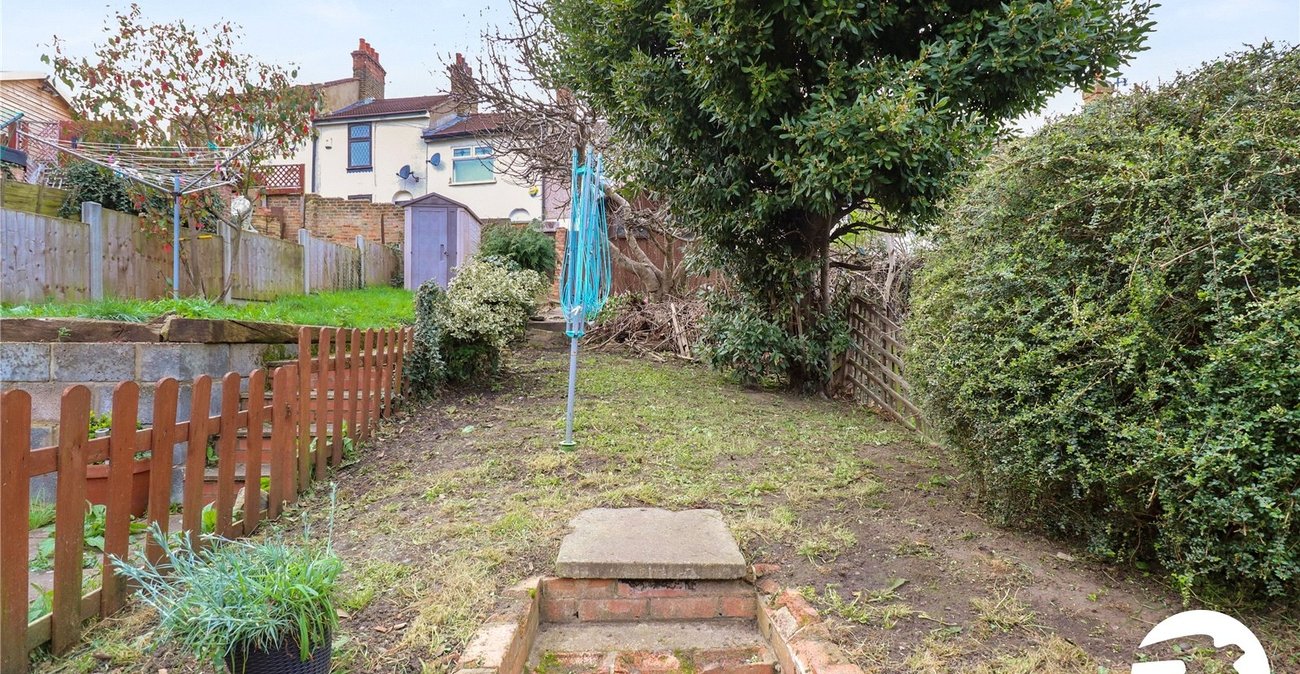 2 bedroom house for sale in Belvedere | Robinson Jackson