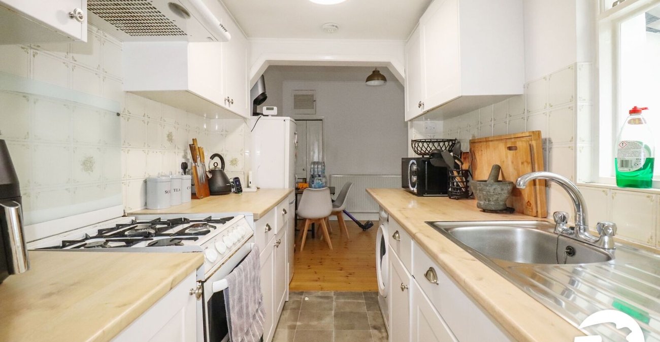 2 bedroom house for sale in Belvedere | Robinson Jackson