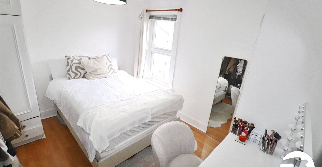 2 bedroom house for sale in Belvedere | Robinson Jackson