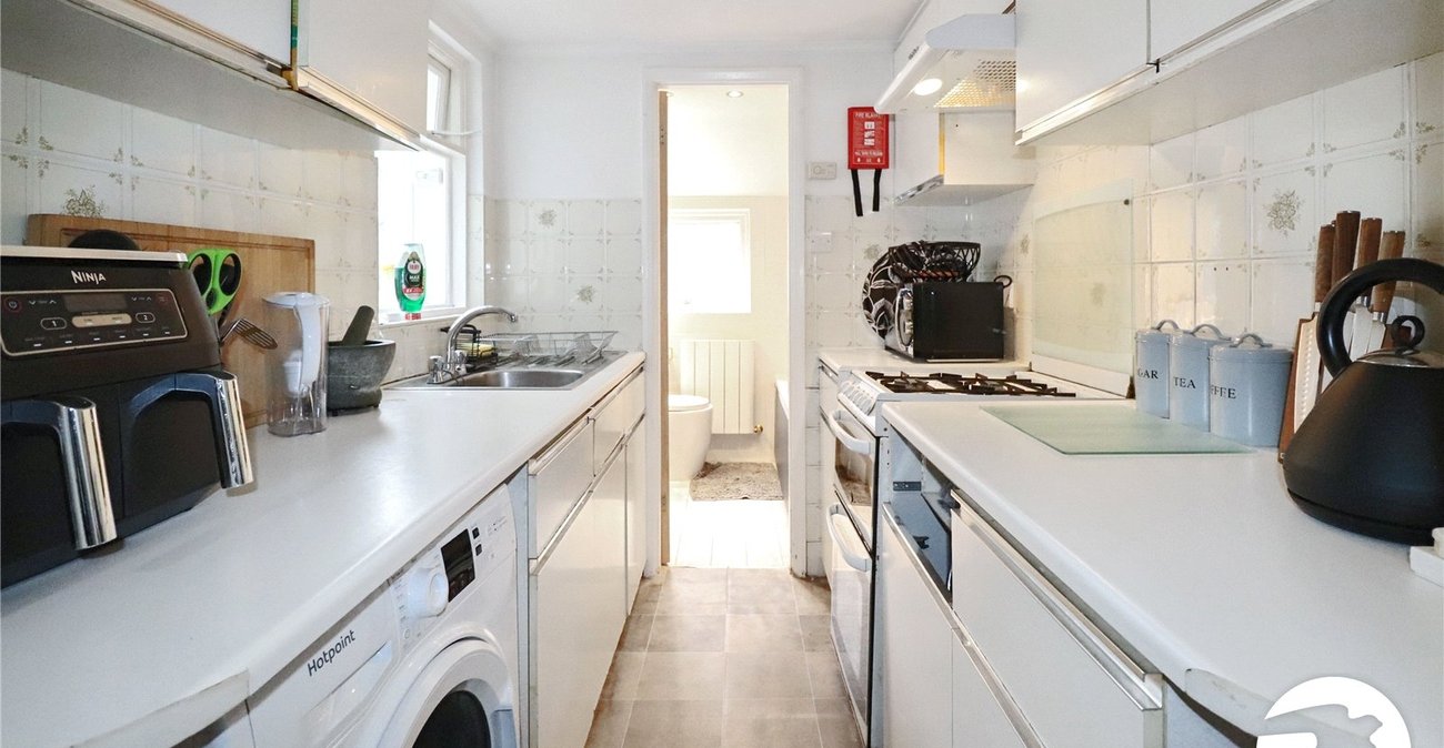 2 bedroom house for sale in Belvedere | Robinson Jackson