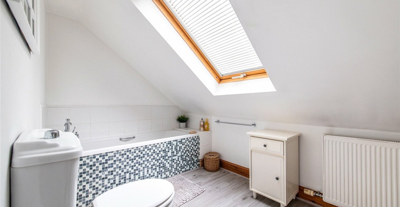 5 bedroom house for sale in New Barn | Robinson Michael & Jackson