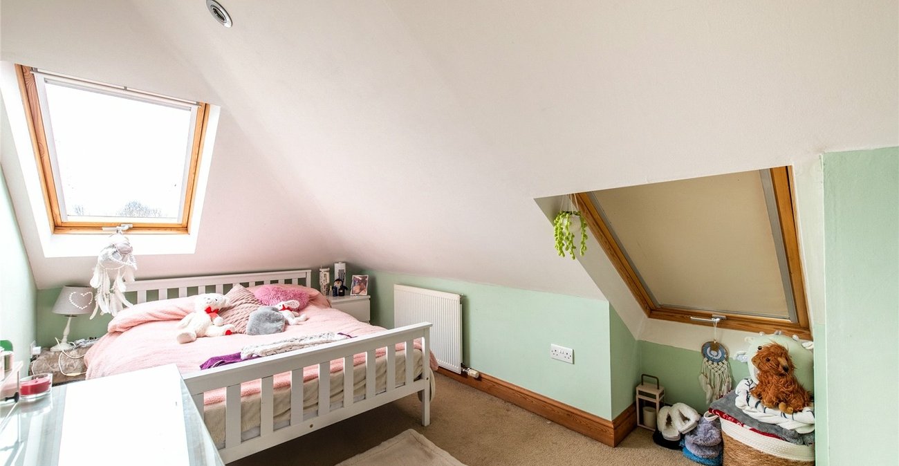 5 bedroom house for sale in New Barn | Robinson Michael & Jackson