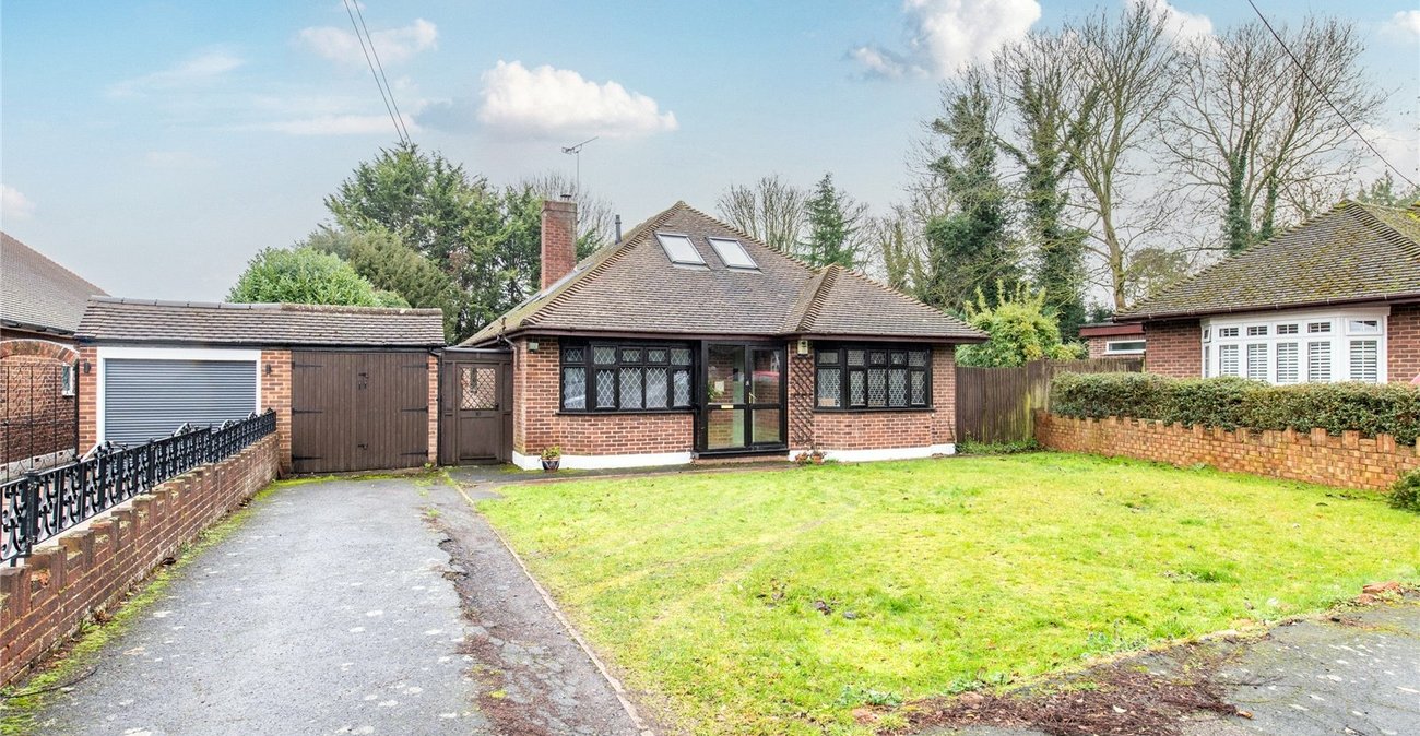 5 bedroom house for sale in New Barn | Robinson Michael & Jackson