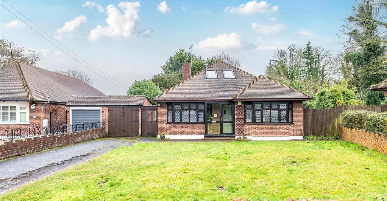 5 bedroom house for sale in New Barn | Robinson Michael & Jackson