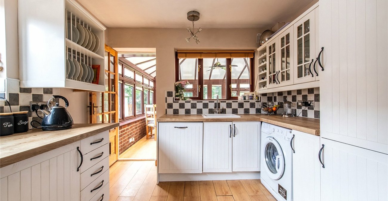 5 bedroom house for sale in New Barn | Robinson Michael & Jackson