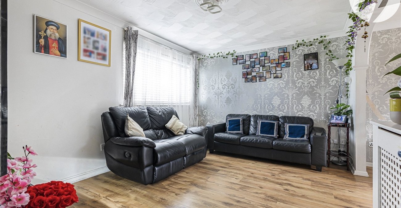 3 bedroom house for sale in Swanley | Robinson Jackson