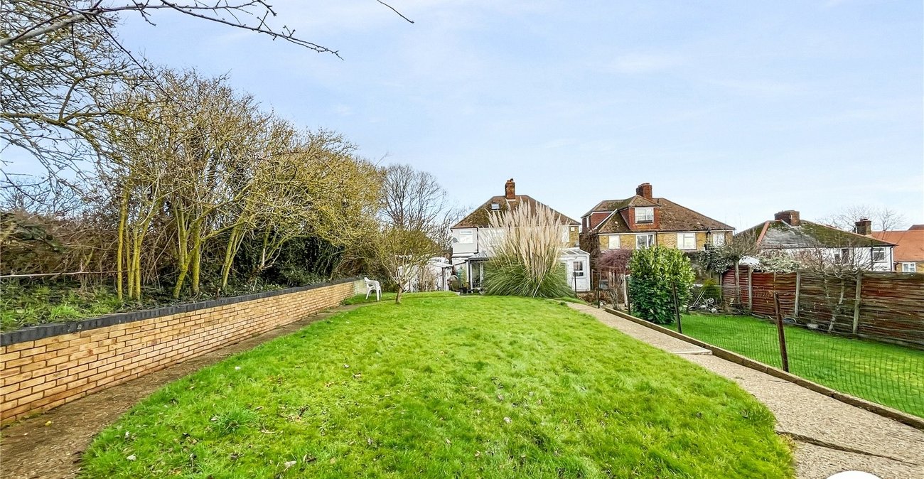 3 bedroom house for sale in Bobbing | Robinson Michael & Jackson