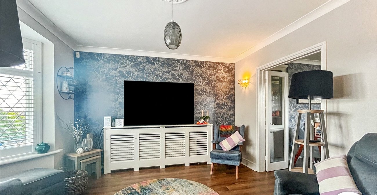 3 bedroom house for sale in Bobbing | Robinson Michael & Jackson