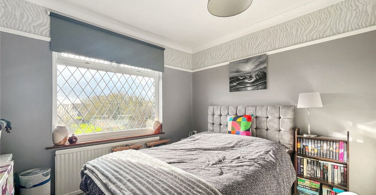 3 bedroom house for sale in Bobbing | Robinson Michael & Jackson