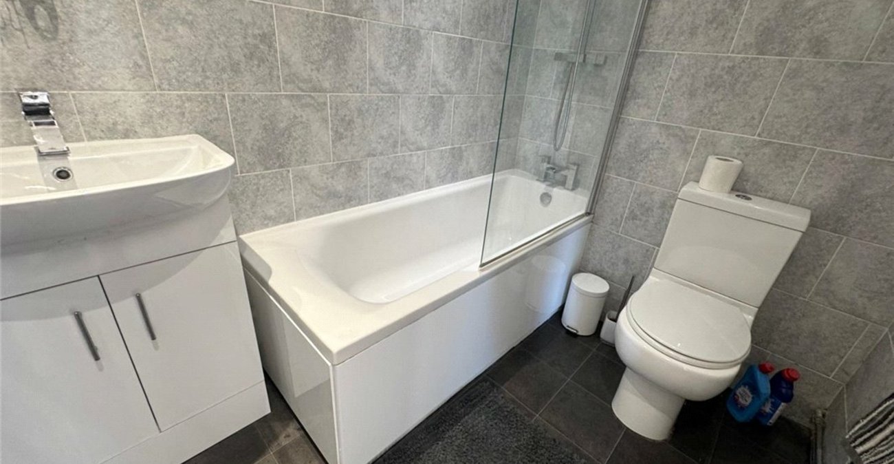 1 bedroom property for sale in Orpington | Robinson Jackson