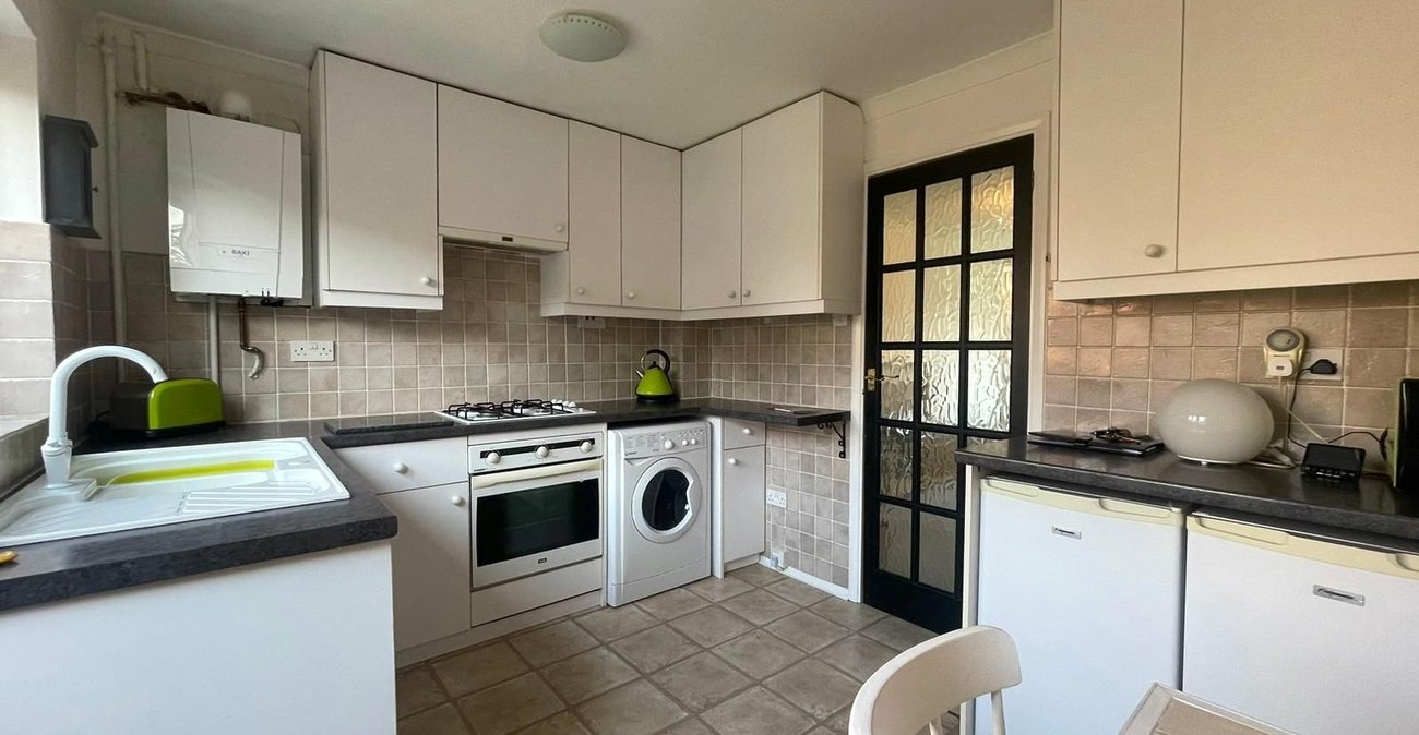 2 bedroom house for sale in Gravesend | Robinson Michael & Jackson