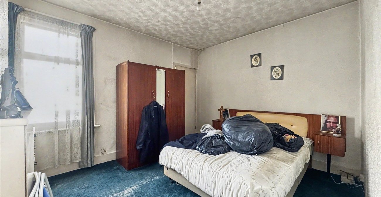3 bedroom house for sale in Gillingham | Robinson Michael & Jackson