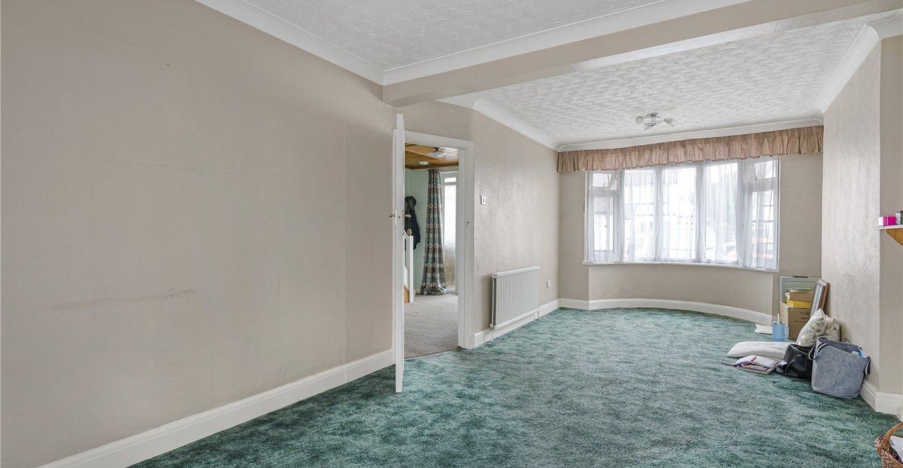 2 bedroom house for sale in West Dartford | Robinson Jackson