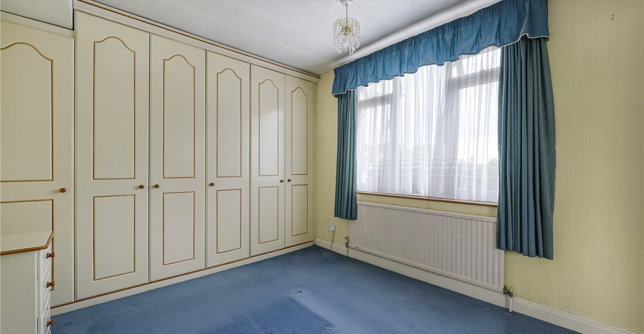 2 bedroom house for sale in West Dartford | Robinson Jackson
