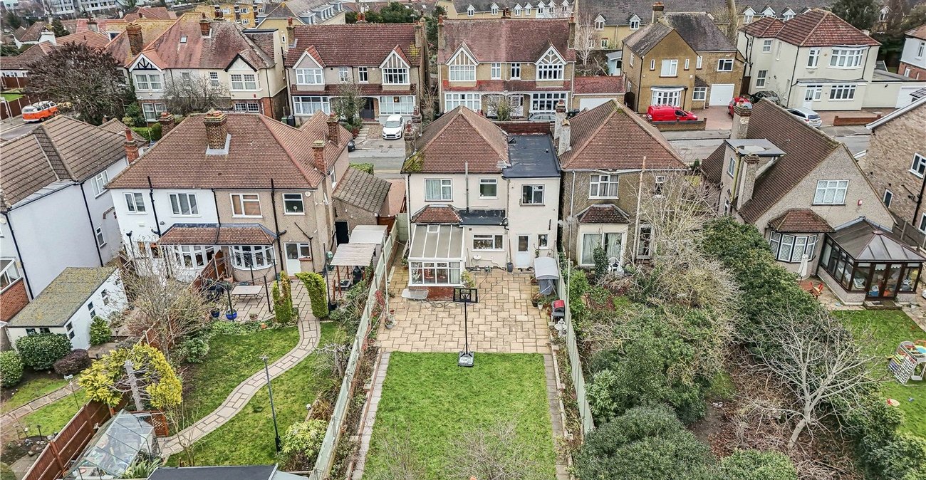 5 bedroom house for sale in West Dartford | Robinson Jackson