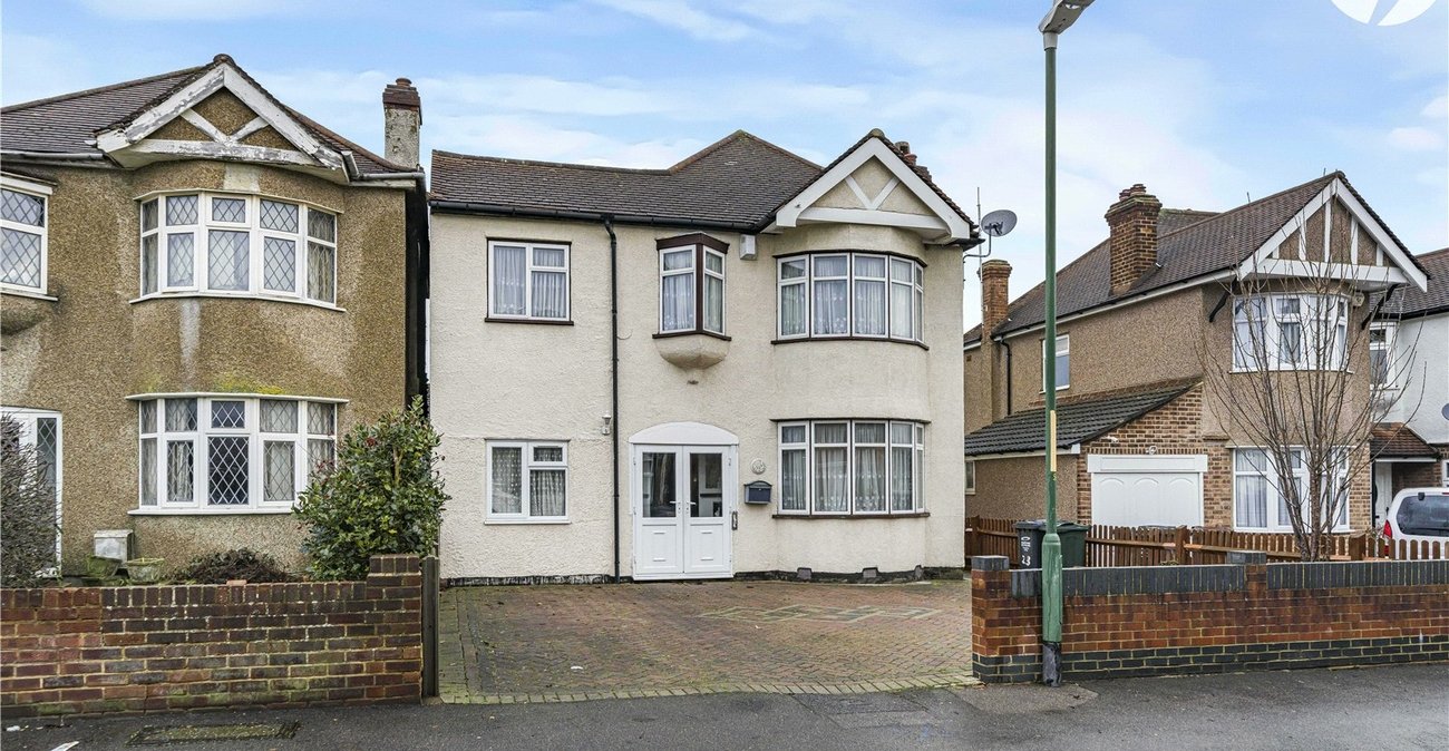 5 bedroom house for sale in West Dartford | Robinson Jackson