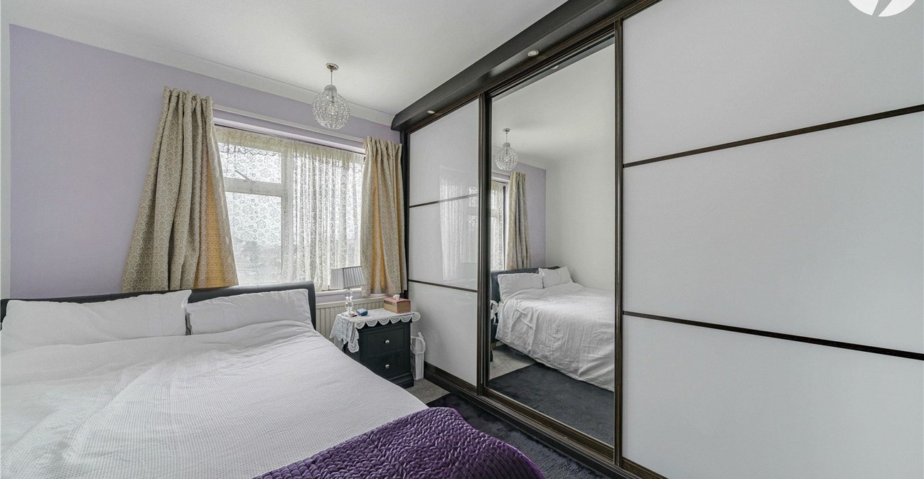 5 bedroom house for sale in West Dartford | Robinson Jackson