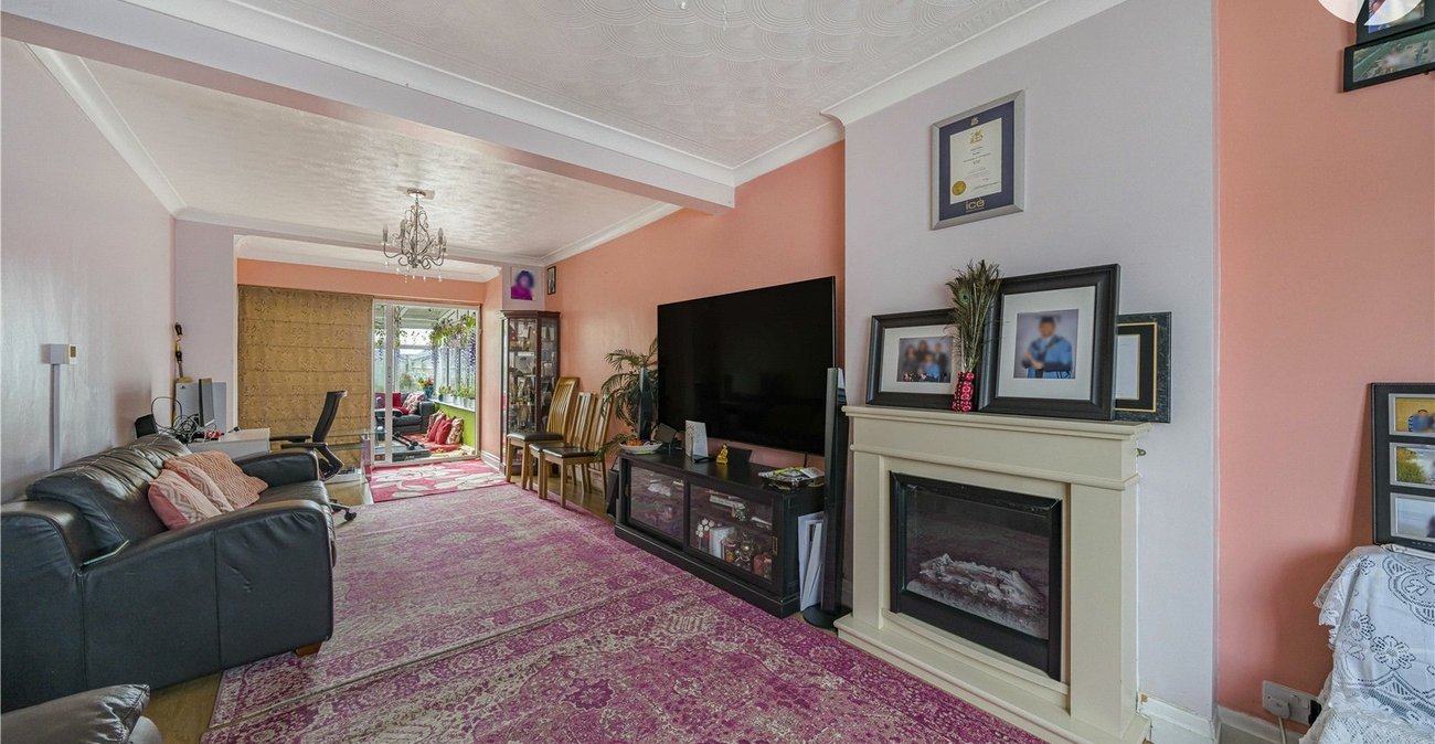 5 bedroom house for sale in West Dartford | Robinson Jackson