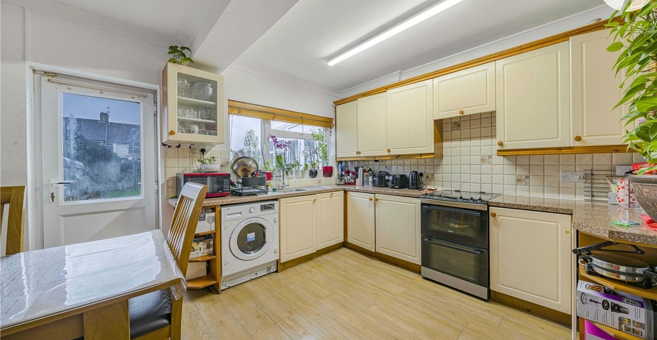 5 bedroom house for sale in West Dartford | Robinson Jackson