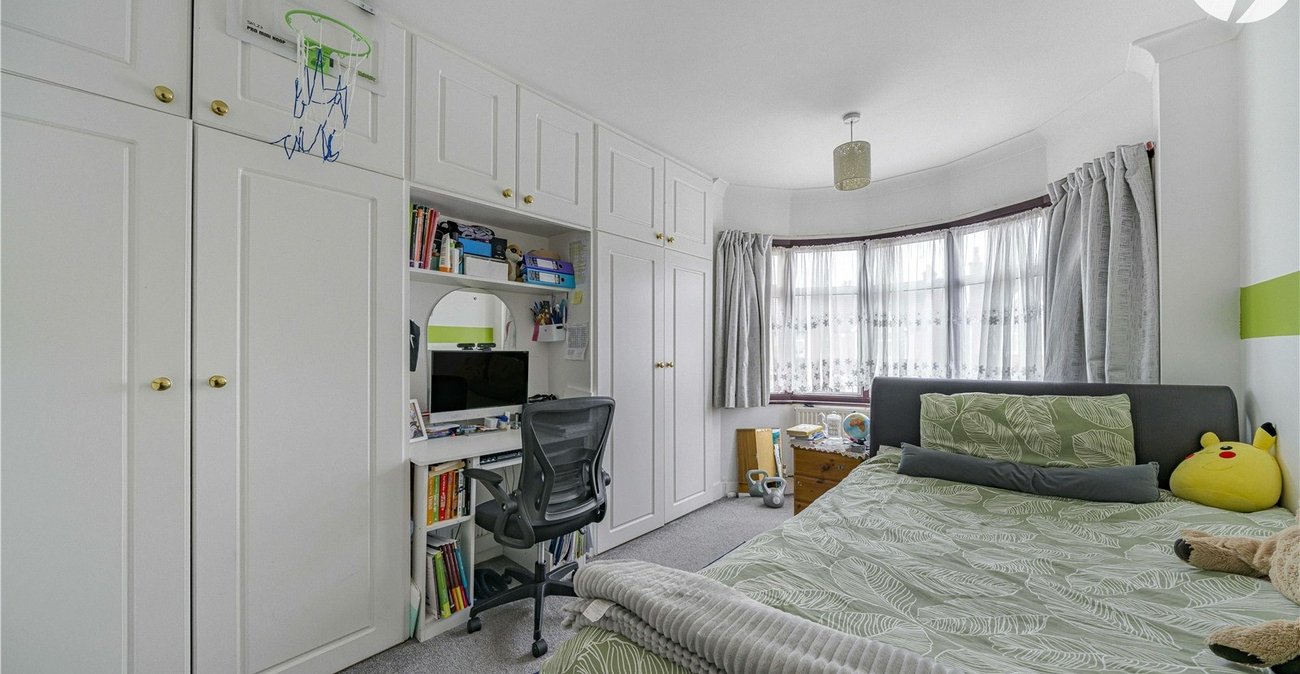 5 bedroom house for sale in West Dartford | Robinson Jackson