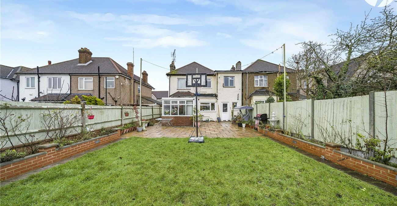 5 bedroom house for sale in West Dartford | Robinson Jackson