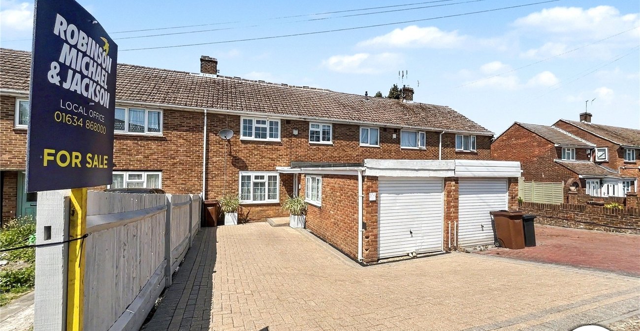 4 bedroom house for sale in Chatham | Robinson Michael & Jackson