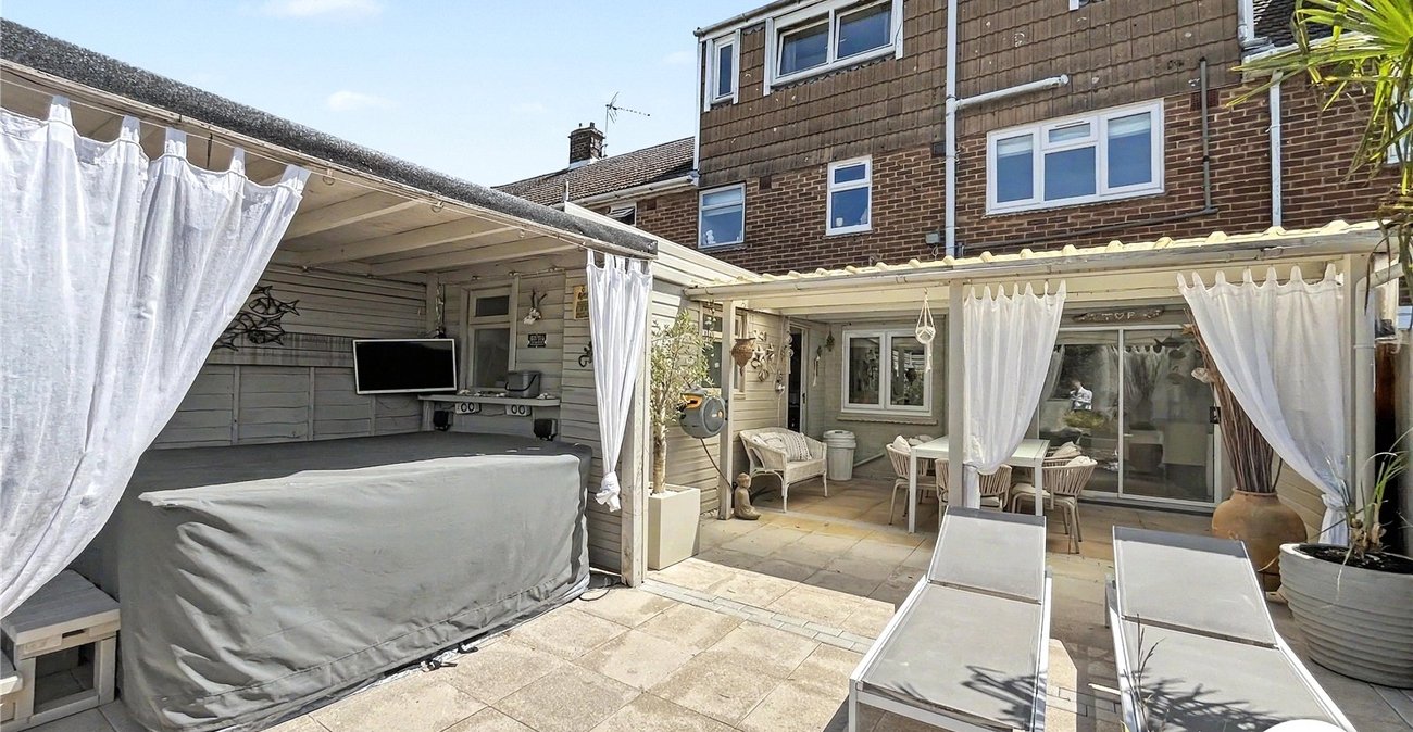 4 bedroom house for sale in Chatham | Robinson Michael & Jackson