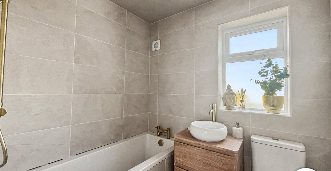 4 bedroom house for sale in Chatham | Robinson Michael & Jackson